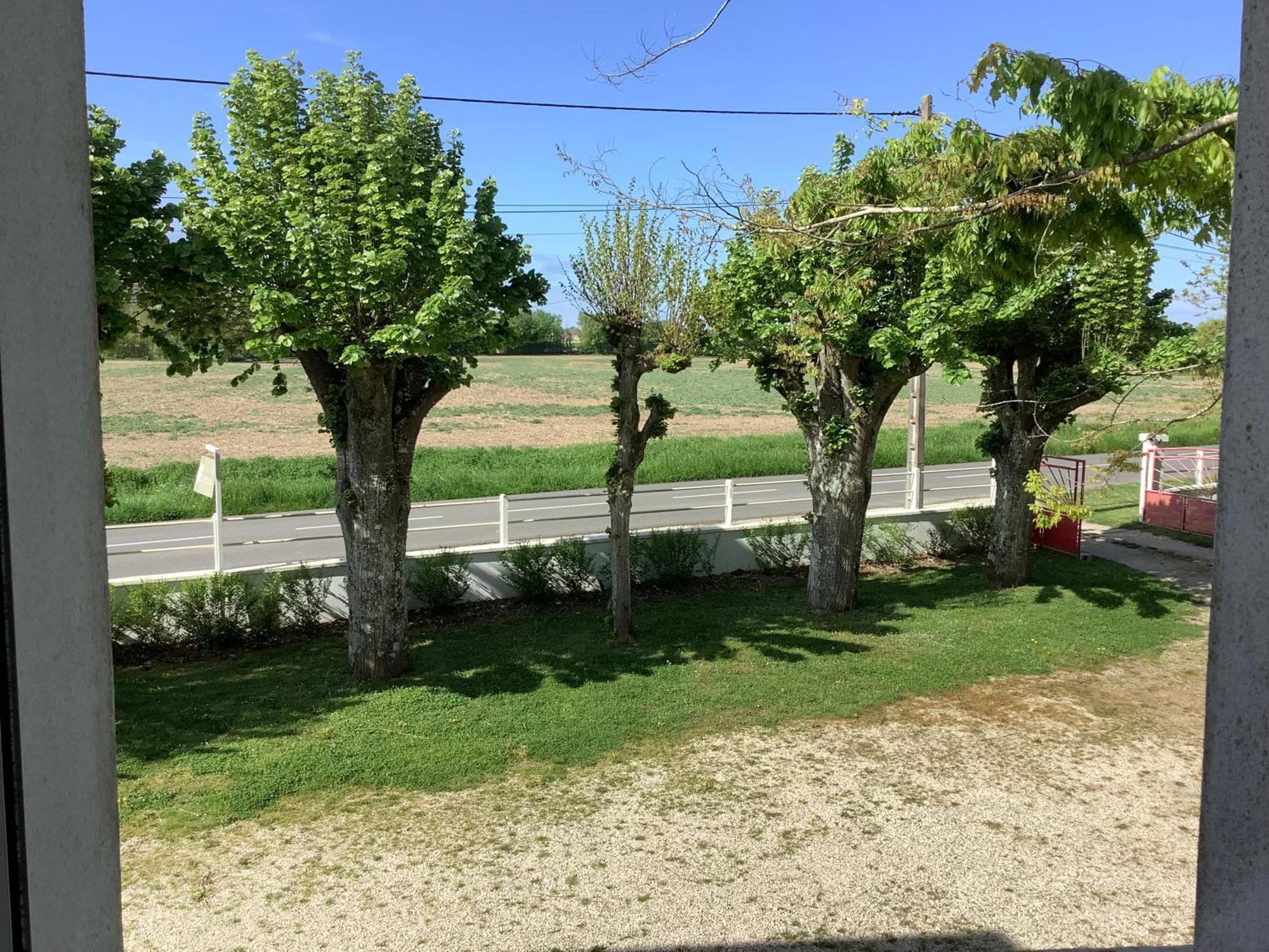 HerryAutour Des Vignes住宿加早餐旅馆 外观 照片